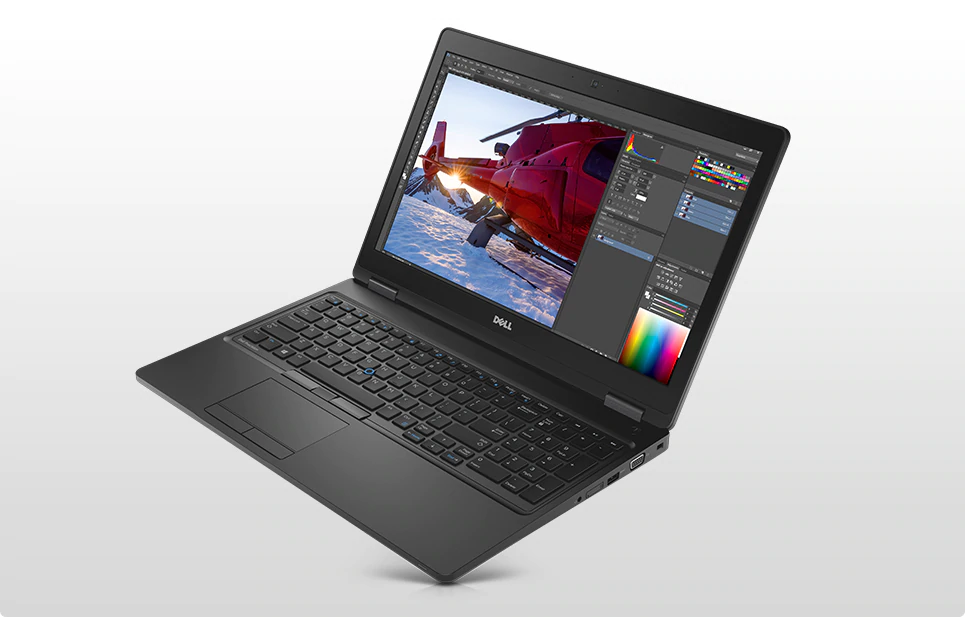 لپ تاپ Dell Precision 3520 i5-7440HQ/8GB/256 GB/2GB NVIDIA M620/Touch